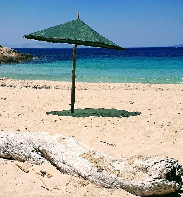 shgusa's tweet photo. #justanotherdayinparadise  #samiopoula #pythagorion https://t.co/5EellvFeKK https://t.co/W8yHcktHQr