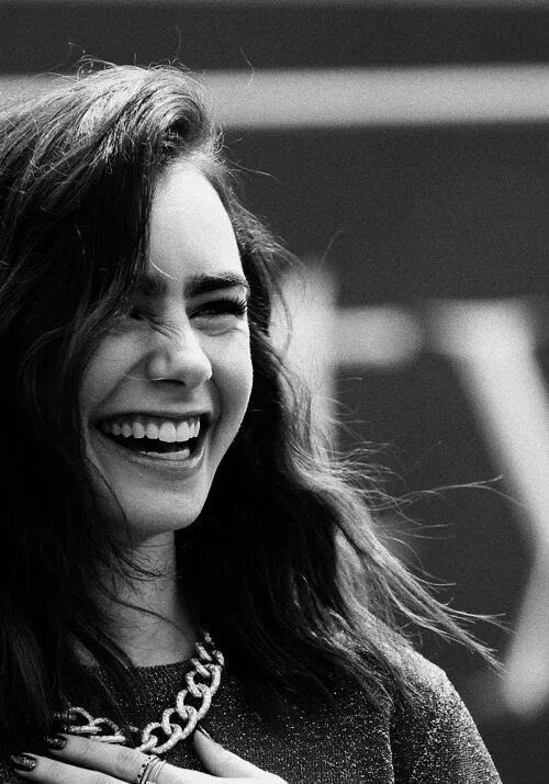 MeowNowFuckOff's tweet image. i’m laughing 𝕒𝕥 you.

not with you.