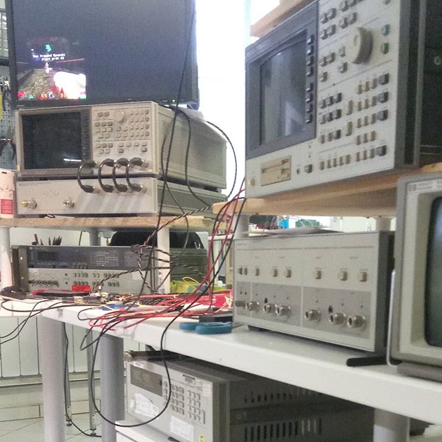 tamhanna's tweet photo. #raspberrypi 3d rendering performance went up on #raspberrypimodel4. I get like 12fps in #openarena, while the #raspberrypi3modelb gets like 1fps with the new #raspbian. Of course, the #hp6624a is used to power the #sbc - it is and remains my…

📸 https://t.co/ZMvg16lL4q https://t.co/aU8Lb2Q3yF
