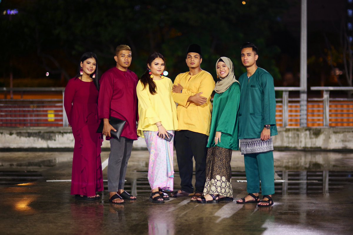 nunudottz's tweet photo. 🚥 #trafficlight theme for #ONEH RAYA 2019! https://t.co/HgKwpdXPMz