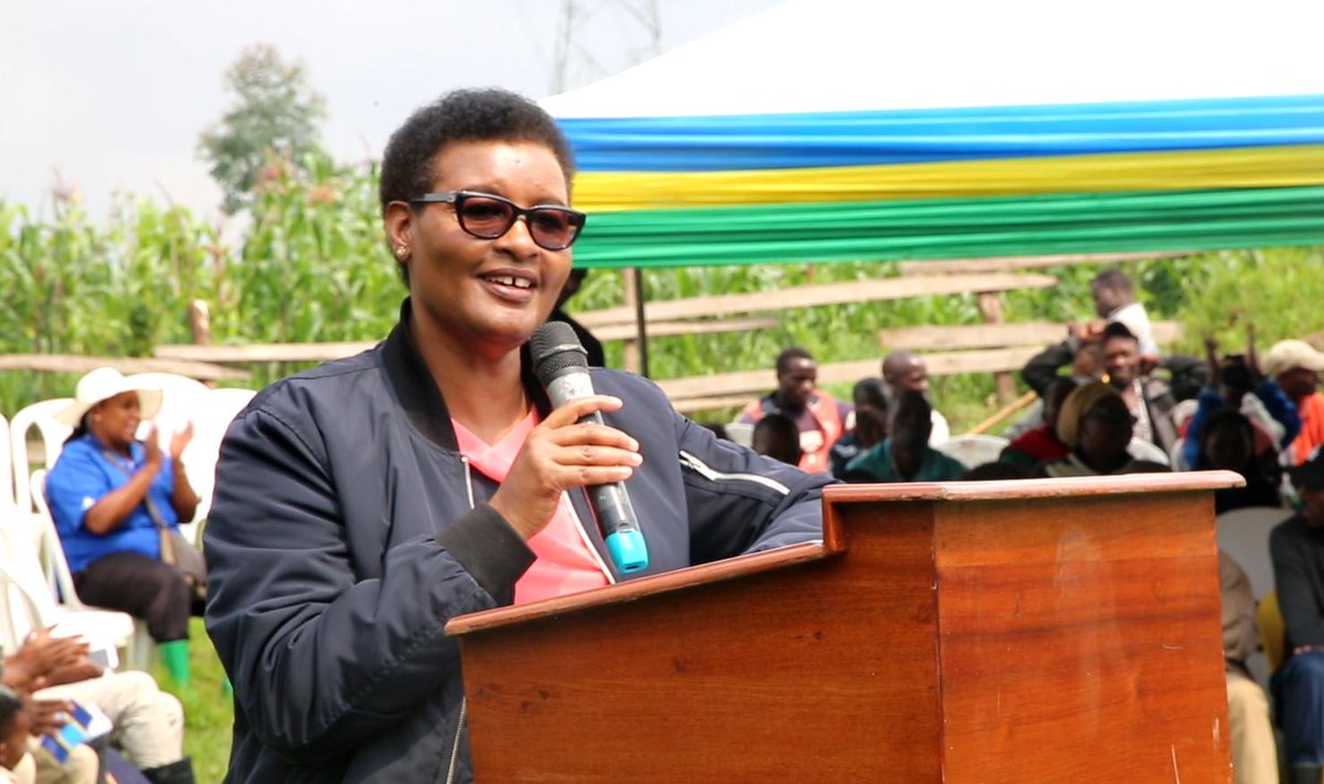 Rwanda Parliament (@rwandaparliamnt) on Twitter photo Nyakubahwa <a href="/MukabalisaD/">Mukabalisa Donatille</a> agaruka ku munsi wo #Kwibohora25 uzaba mu cyumweru gitaha: Igihugu cyacu kiri mu bihugui 5 bya mbere ku Isi bibereye umugore, ariko turi n'Igihugu cya mbere ku Isi gifite umubare munini w'abagore mu Nteko Ishinga Amategeko bashoboye. #Rwanda Nyakubahwa <a href="/MukabalisaD/">Mukabalisa Donatille</a> agaruka ku munsi wo #Kwibohora25 uzaba mu cyumweru gitaha: Igihugu cyacu kiri mu bihugui 5 bya mbere ku Isi bibereye umugore, ariko turi n'Igihugu cya mbere ku Isi gifite umubare munini w'abagore mu Nteko Ishinga Amategeko bashoboye. #Rwanda