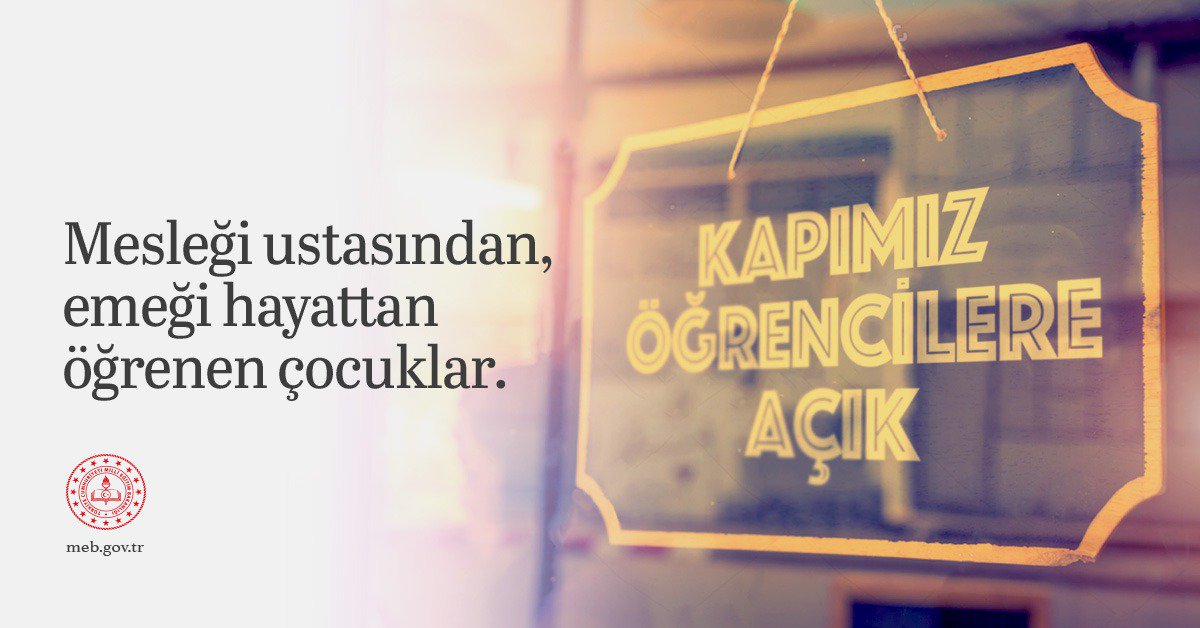 8.,9. ve 10. Sınıf öğrencilerimiz yaz tatillerini isterlerse, Ticaret ve Sanayi Odası ve Esnaf ve Sanatkarlar Odası’na bağlı işletmelerde çıraklık yaparak geçirebilecekler. Pilot uygulamamız bu yaz Kırşehir’de başlıyor. Öğrenci, veli ve kurumların ilgisine teşekkür ederim.