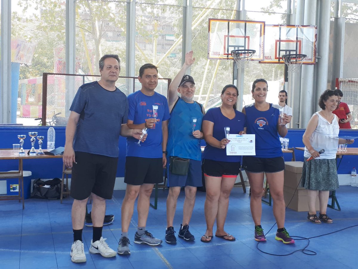 nolona1975's tweet photo. Gran Torneig Solidari interCAP! Equipazo BASIQ!!!! #BASIQ #GTBCN #FundacioTamaia #Esport #Solidaritat https://t.co/qScaYG6zsz