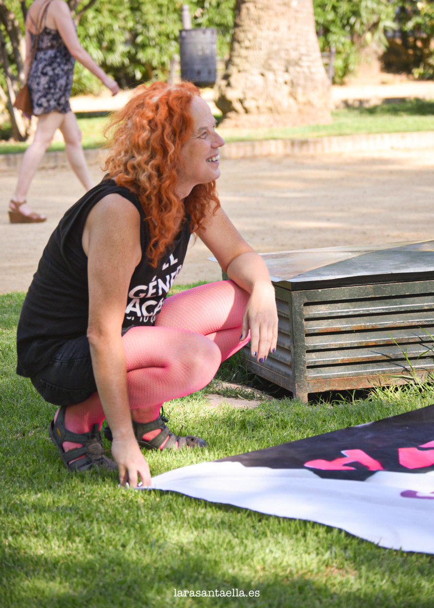 lara_santaella's tweet photo. ¡Hola, #Sevilla! ¡Ya estamos preparando el bloque crítico en Los Jardines de Murillo!

#Sevilla #OrgullodelSur #Orgullo2019 https://t.co/zZoJRyI4wJ