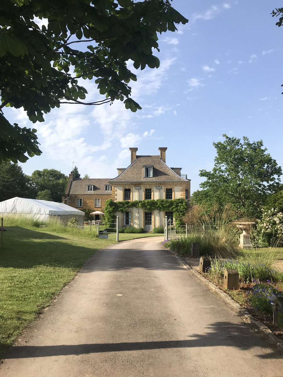 carylhughes's tweet photo. Noson braf i berfformio sioe rhif 4 heno yn Longborough @lfotweet @Coates7 @LysanneVO @carolyndobbin https://t.co/BTvf6l3Kwx