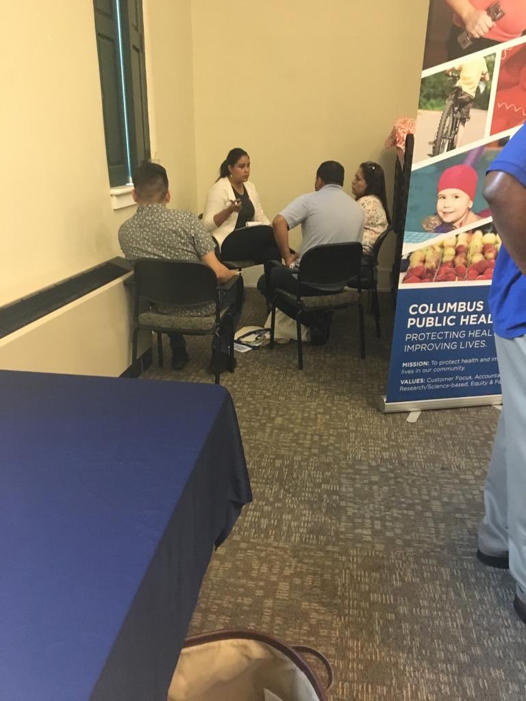 ConsulmexINI's tweet photo. Tú tienes derechos sin importar tu condición migratoria ¿Los conoces? Infórmate hoy en el Consulado Móvil en Columbus, OH durante el #DíaConoceTusDerechos #AcércateatuConsulado https://t.co/9Ii4lkf0wV