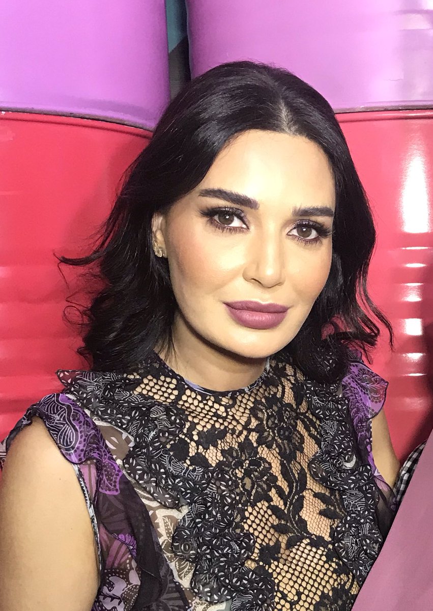 Hande__6's tweet photo. The beautiful inside and out @CyrineAbdlNour ๐โค๏ธ ุฌู
ุงูู ุงูุชู ูุจุณ ๐
#JamaloukiCon https://t.co/j28K0SZAqc