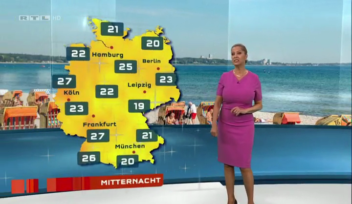 DeessesDeLaTele's tweet photo. #meteo #weather #weathergirl #wetter #dickedinger https://t.co/5NxXwkkX1i