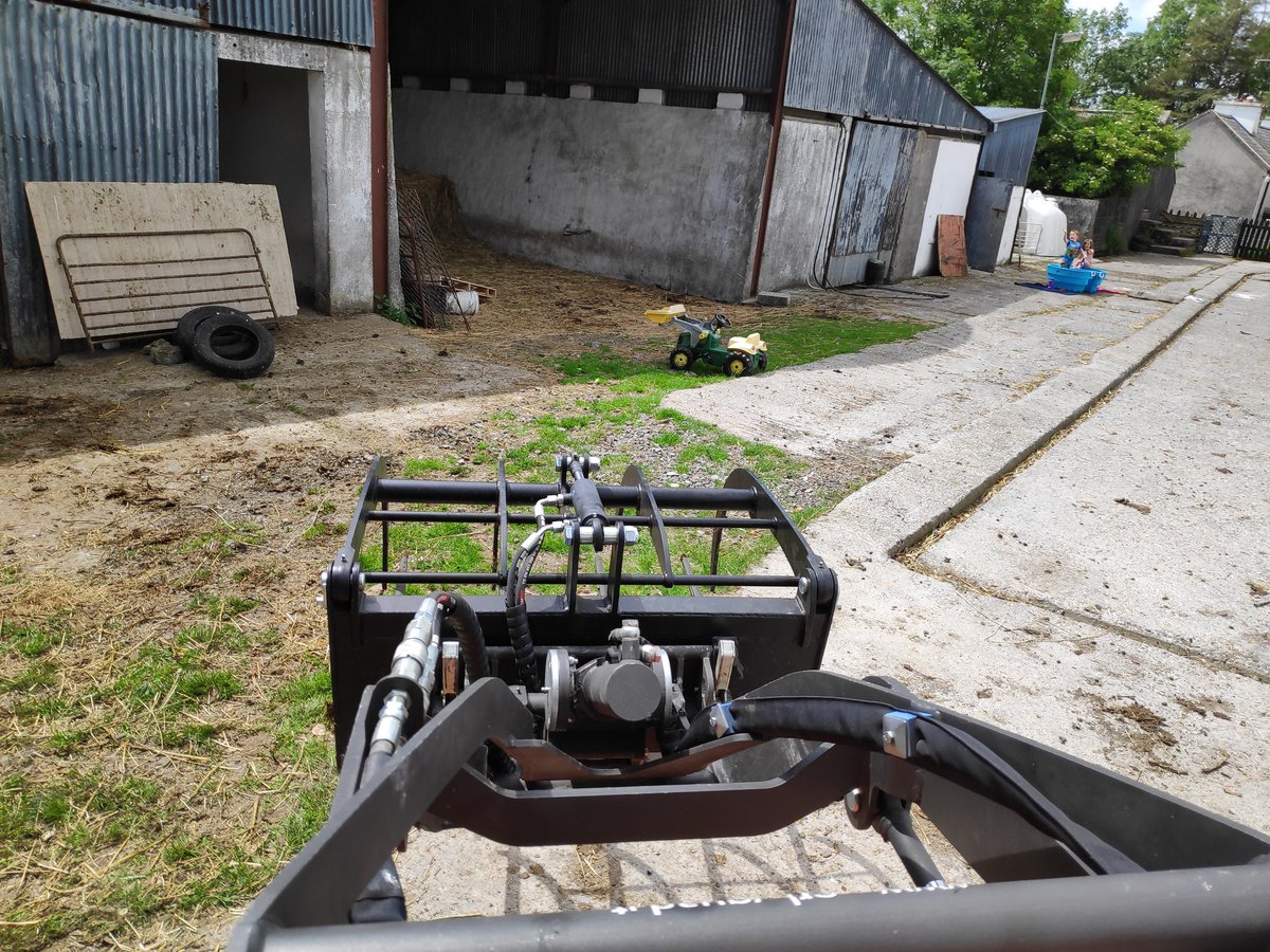 Farming Woman tweet media