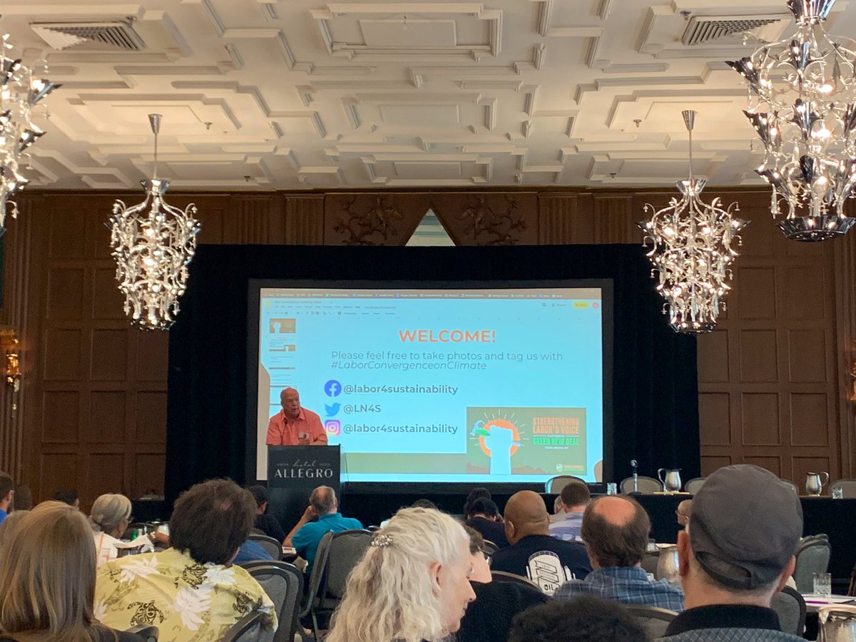 collinrees's tweet photo. “The mass movement we are building to confront the climate crisis must be multiracial, multigenerational, & have a proletariat & working-class orientation — or it will NOT result a just transition!”
@USW675’s Dave Campbell speaks to huge applause at #LaborConvergenceOnClimate https://t.co/j2okghxKfv