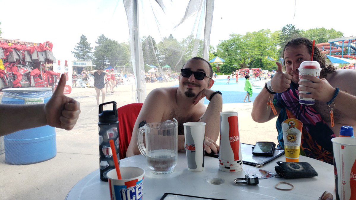ShayBlueTW's tweet photo. Fun with the boys! @Official_ICEE for everyone!!! 

#summerfun https://t.co/nm9oCd0ns9
