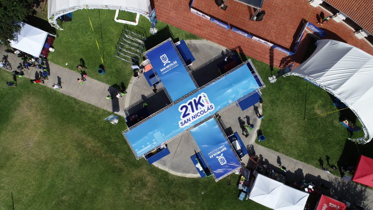 El MUSAN se viste de gala para recibir la entrega de números y kits del #21kSN

¡Rompe tu récord!