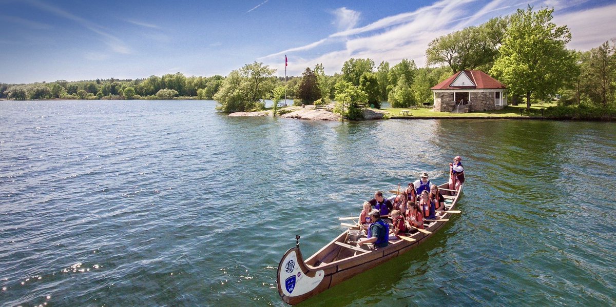 suznewf's tweet photo. @ExploreON @ONresources @OntarioParks @ONenvironment @OntarioTravel @TINationalPark - Mallorytown Landing ON- Voyageur Canoe tours, live animals, family fun games and activities and the BEST free cake!!  #CanadaDay2019 #ParksCanada https://t.co/zsppP0TA5J