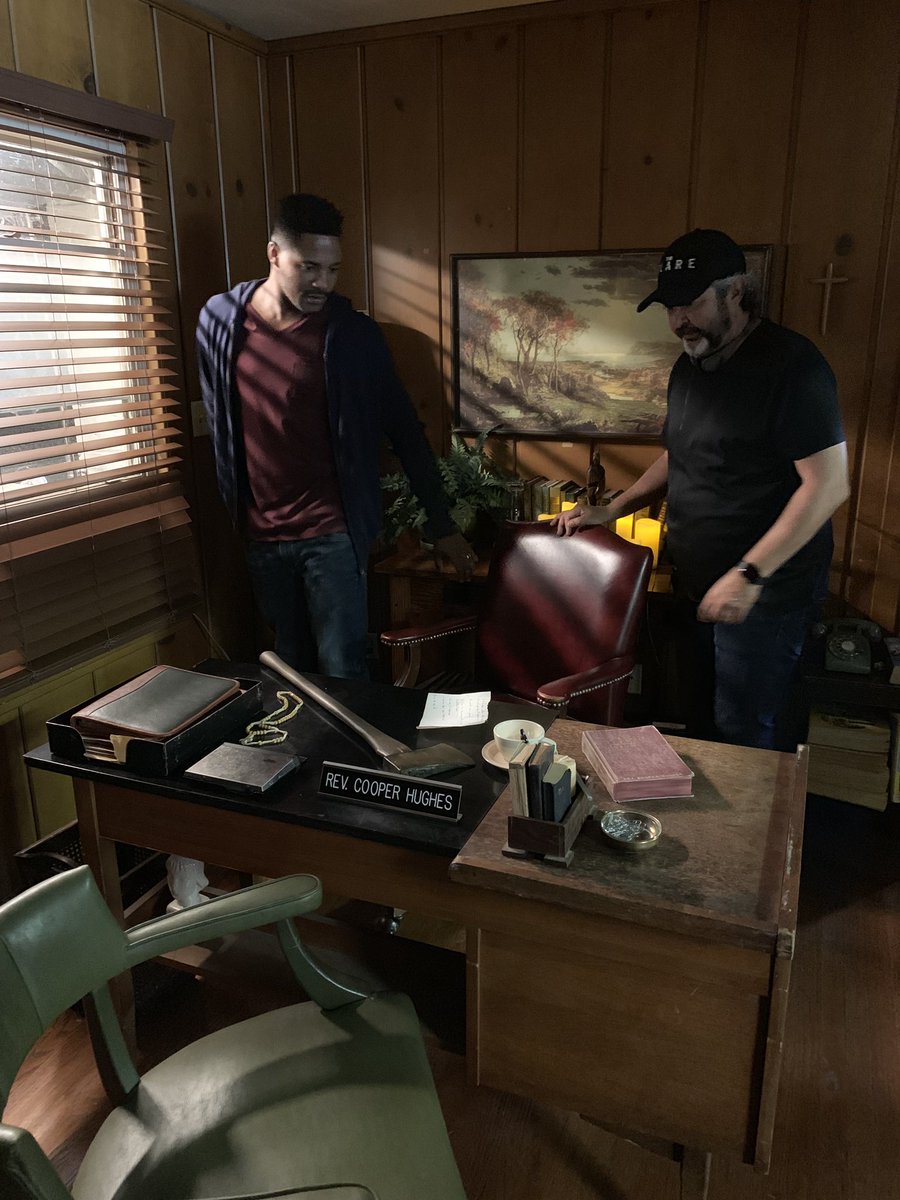 TheFlare's tweet photo. Behind-the-scenes with @RealDuaneHenry and Director @joncassar in Cooper's office. We are hungry for #TheFlare explanations from Fred Savage -TOMORROW on @WJHonFOX! https://t.co/meBcoUrHZd