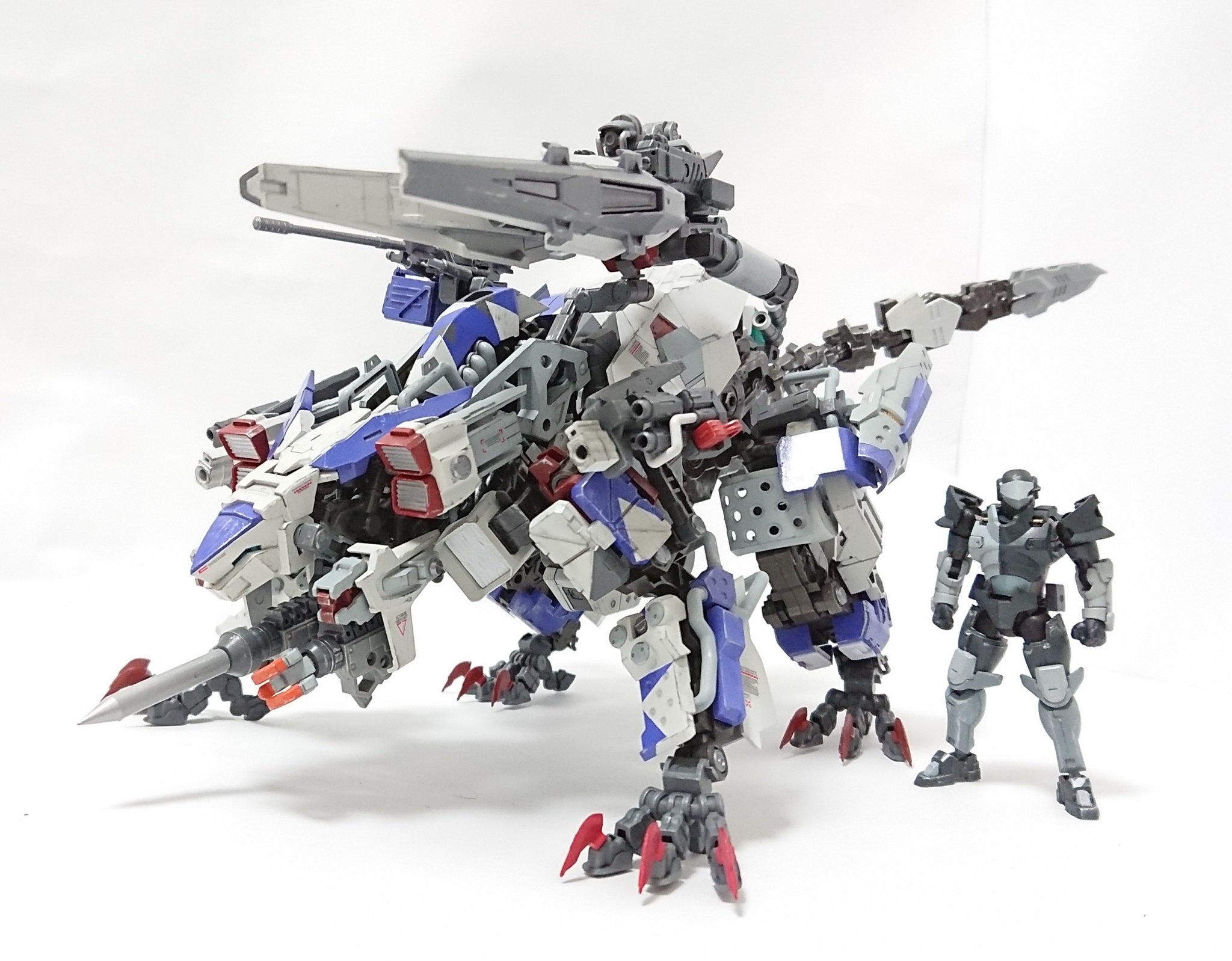 Morish 完成しました 機体名 ロード インパルス リヴォーグ ロード インパルスの改修機で 四足獣型ながら半密閉型コクピットを持つ砲撃戦型大型ヘキサギアです ロード インパルス バルクアームa アグニレイジでミキシングしました ヘキサギア