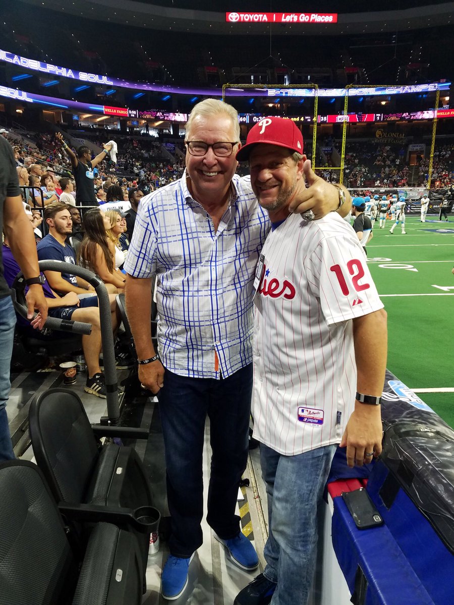 X \ Ron Jaworski در X: «My friend Mickey Morandini came out to watch the  @soulfootball victory today! #GoSoul #RingTheBell #BetOnUs @OfficialAFL  @Phillies