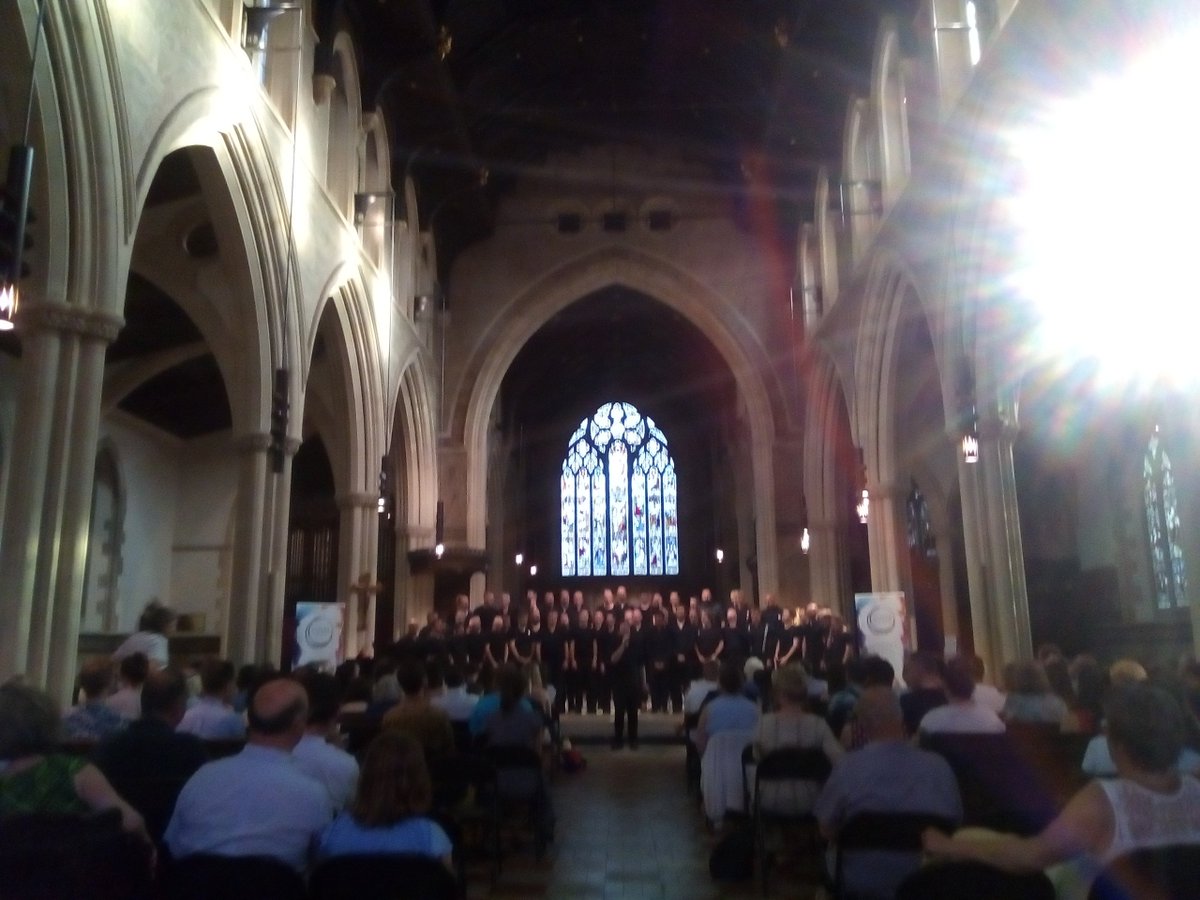 VoicesofLonFest's tweet photo. Tonight's closing concert has got off to a brilliant start thanks to @ChapsChoir and @FellowsBellow! #VOL2019 https://t.co/N6bfITGHQW