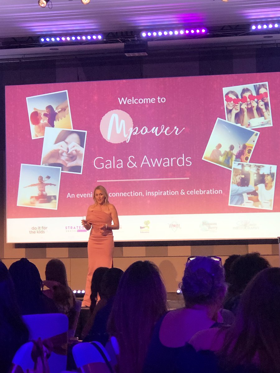 lounge_latte's tweet photo. @katietaylorbaum excited to be here tonight @MpowerMumsinbiz delighted to be sitting by the fabulous @erinthomaswong too! ๐ #invisiblerevolution #mpowerawards #mumsmakeithappen https://t.co/pVCzRoBiwO