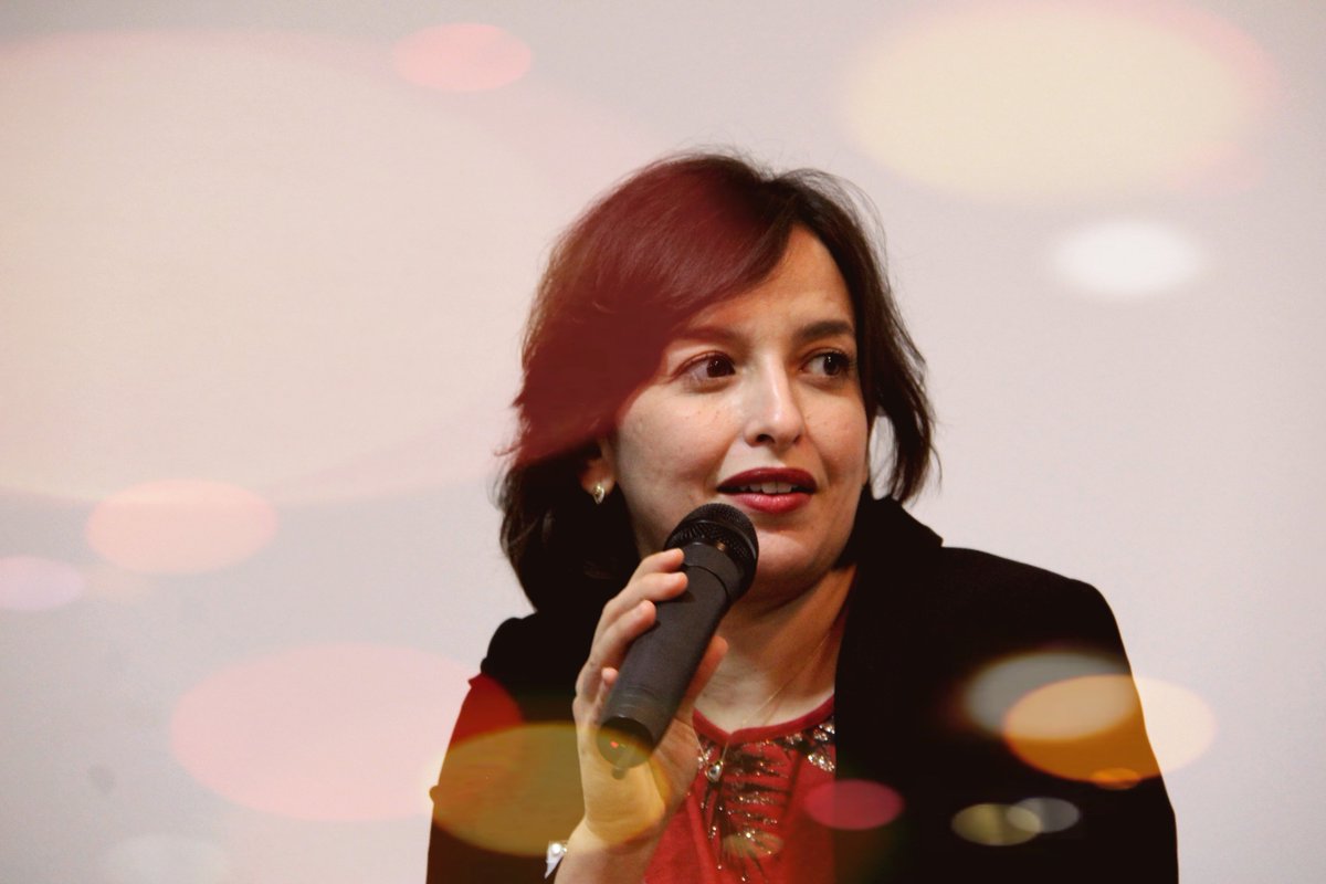 CampusFrance_DZ's tweet photo. Intervention de @KamilaGhidouche Alumni de l’@UnivEvry sous directrice RSDT au MESRS et professeure à EHEC Alger et ENSM
#Tableronde sur l'avenir des #étudiantsalgériens formés en 🇫🇷
#3eforum d'échanges avec les meilleurs étudiants @CampusFrance_DZ https://t.co/GKRg4cneIq