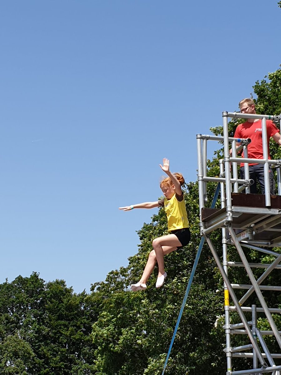 23rd Bromley Brownies tweet media