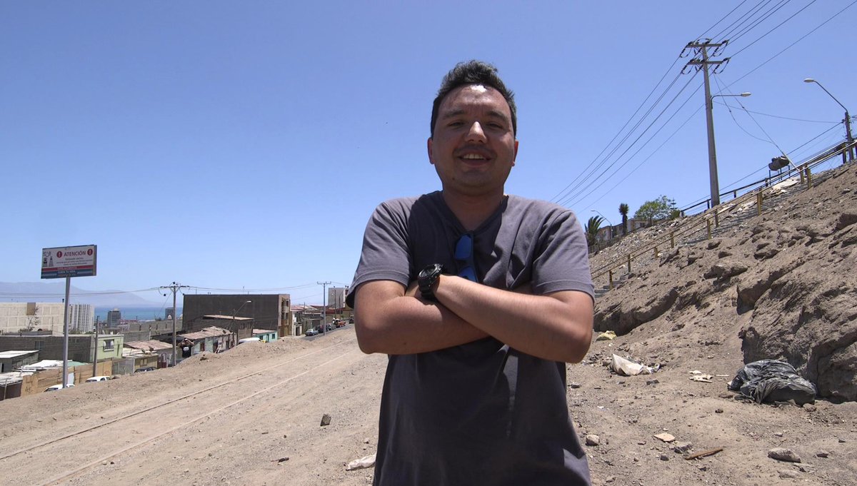 Entrevista. Elías Jara: “Ponerme la camiseta me ha permitido devolver la mano” camiseteados.cl/2019/06/29/eli… .