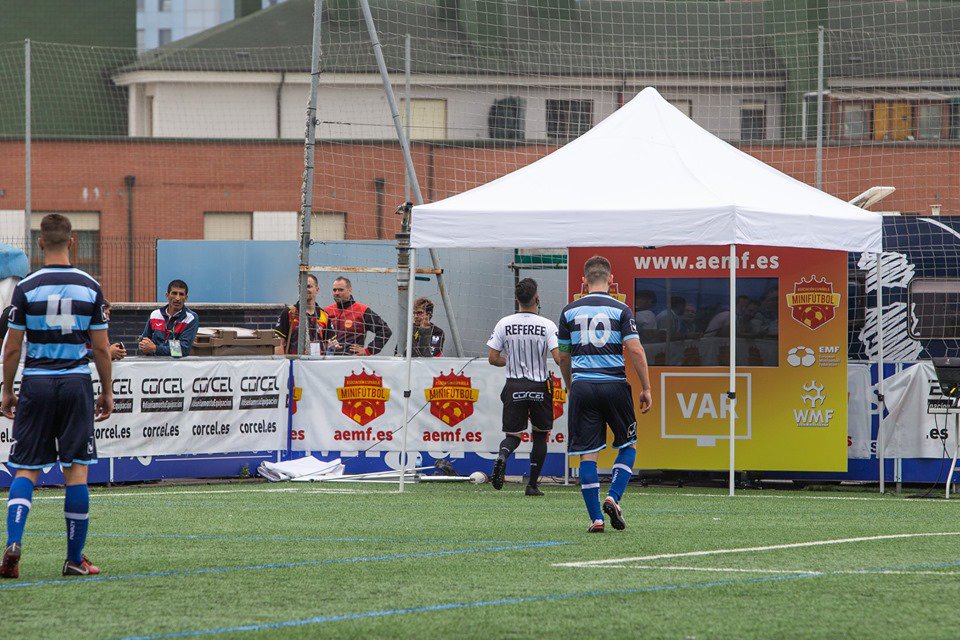 Futormes's tweet photo. 🇪🇸 CPTO. DE ESPAÑA F7 ☠️ LA MALDICIÓN DE LA PERLA NEGRA
@CMozarbez vuelve a caer en los penaltis y @weedteamfc-Gesticasa a sólo un gol de meterse en la Fase Final.

Esta vez si tocó tirar de V.A.R. ...

Cómo fueron los partidos este sábado?? 👇👇👇  https://t.co/nyYLVoYTzB https://t.co/WttykGdyWe
