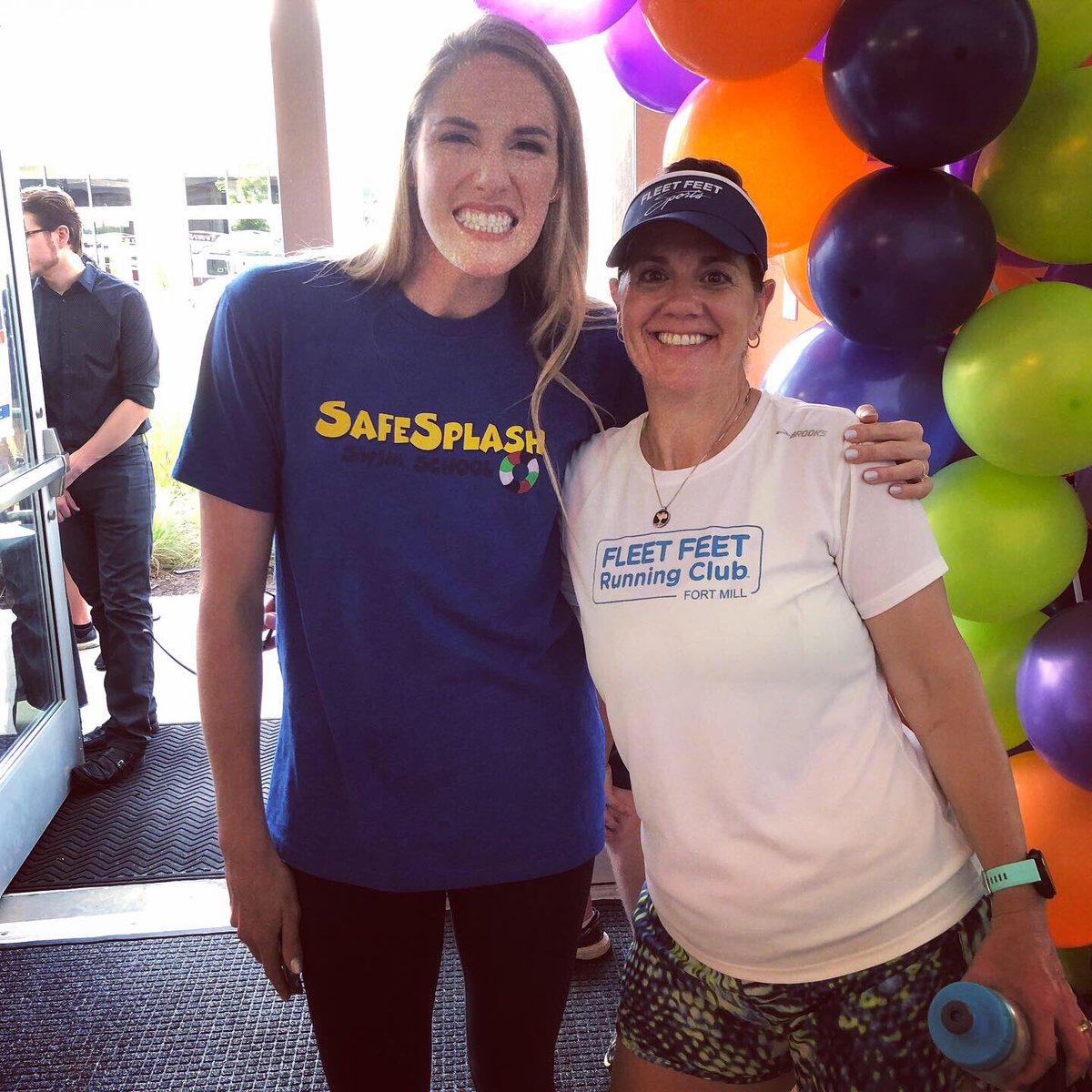 FFFortMill's tweet photo. Thank you @SafeSplash for inviting us to your opening! We had a great opportunity to meet Olympic swimmers Cullen Jones & Missy Franklin today! #localbusiness #safesplash #kingselytowncenter #lead #fleetfeetfortmill https://t.co/oSQdTlVx38