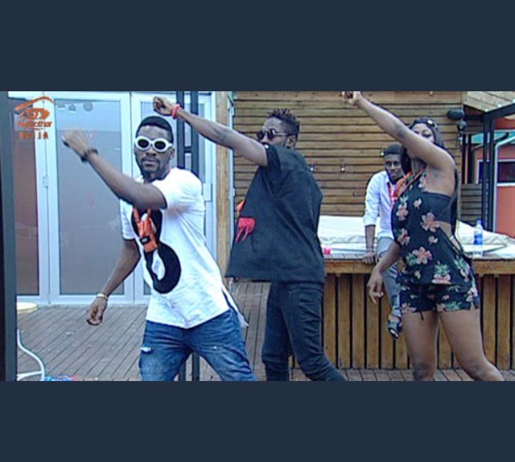that_blacc_girl's tweet photo. #BBNaija
#Toralex https://t.co/GJZ9bQqcLa