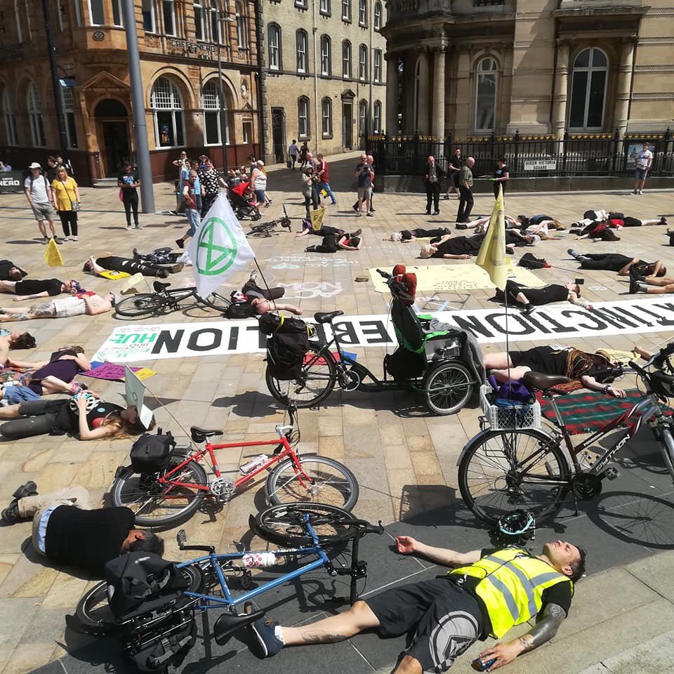 #DieIN can you imagine our planet without life? #extinctionrebellion