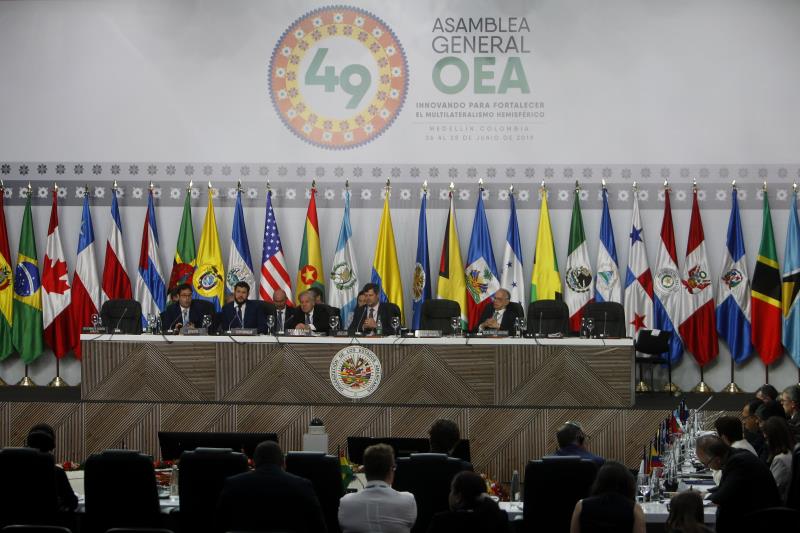 SoyNuevaPrensa's tweet photo. El consenso, una palabra esquiva en la #Oea cuando se trata de Venezuela - @SoyNuevaPrensa - https://t.co/EWBXpO2O9j 
#Maduro #Borges #Caricom #Duque #Guaido #Tarre #Global https://t.co/UvAYlsuJiv