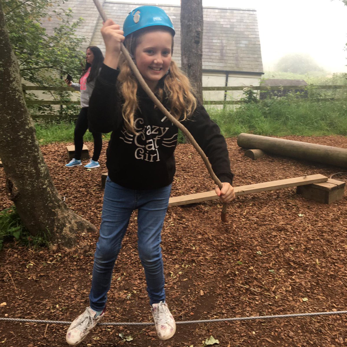 Blackwood_PS's tweet photo. Low ropes and camp craft. Da iawn blwyddyn 6 #bpsfourcorepurposes #bpscollaborativechloe https://t.co/b3Xuu8C4RX