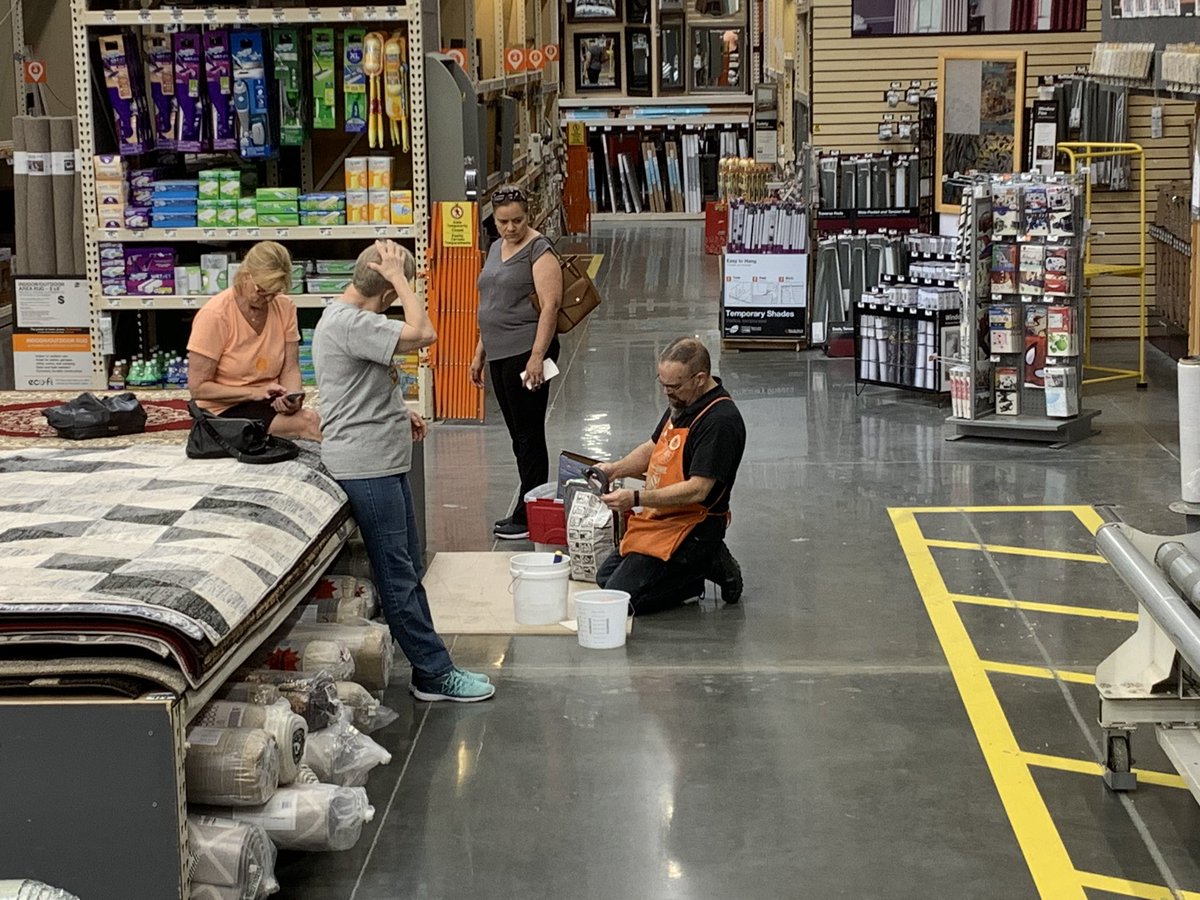 4735Specialty's tweet photo. 4735-DIY class wasn’t a very big turn out, but a lot of great information. Thanks Dave @EllenMQuinn12 @4735infocus @Dale_Brown_THD @JasonBallDM198 @Keith_1302 @thd4735 https://t.co/zqXuyVSIRe