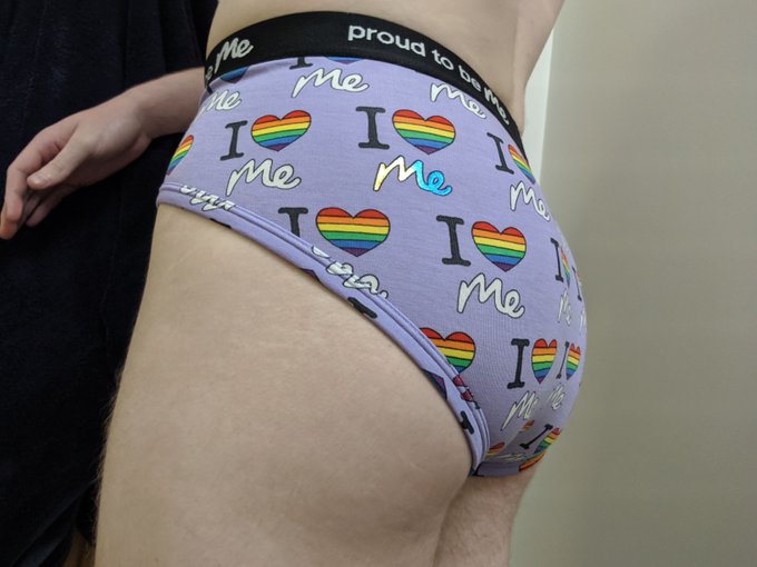 #gay #gaykink #gaykinky #sissy #sissyfag #fagpussy #cumdump #smooth #ass #bottom #boypussy #undies #underwear