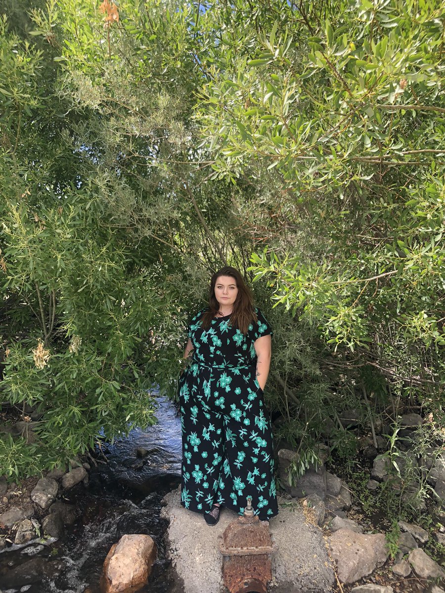 lovexontour's tweet photo. One thing I’m not is confident. Sometimes I feel it then other days I look at myself and want to vomit. It’s a daily struggle for me but I’m working on it. Thank you for helping me through so many struggles, Hules. I love you💛 #BodyPositiveForJulia #bodypositivityforjulia https://t.co/55p2ACxm2j