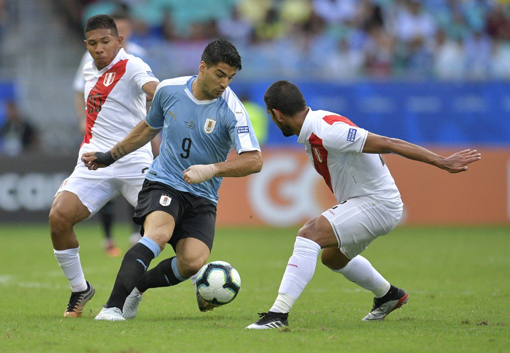 DelSolUy's tweet photo. 🇺🇾 Final de los 90 minutos. Uruguay y Perú empataron sin goles. Se viene la definición por penales
📲 https://t.co/M5z7djADv5
🇧🇷 #DelSolEnBrasil https://t.co/Um8BKAmSyE
