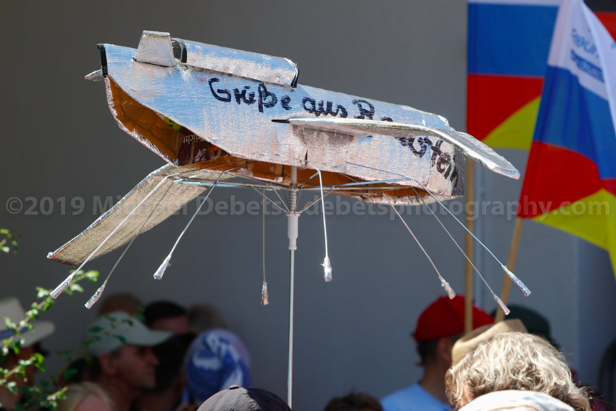 MichaelDebets's tweet photo. 29 June 2019 Impressions from the #stoppramstein protest outside the #AirBaseRamstein / Eindrücke von der Stopp Air Base Ramstein  Demo vor der Air Base Ramstein. More pictures at / Mehr Bilder bei https://t.co/v7MKrlXNav https://t.co/bW04xHtbeV