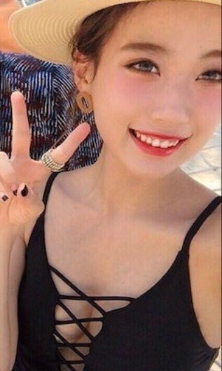uyyekokzdwxm's tweet photo. 【溜まってる20代のスケベ人妻と会える(無料ポイントあり)】
本当にいるんだね、こんなエロイ人??
エッロい人妻から「ちょうだい。欲しい」なんてオネダリされちゃう♪
→https://t.co/HqdrizlXEn https://t.co/uzm1MrsGYl