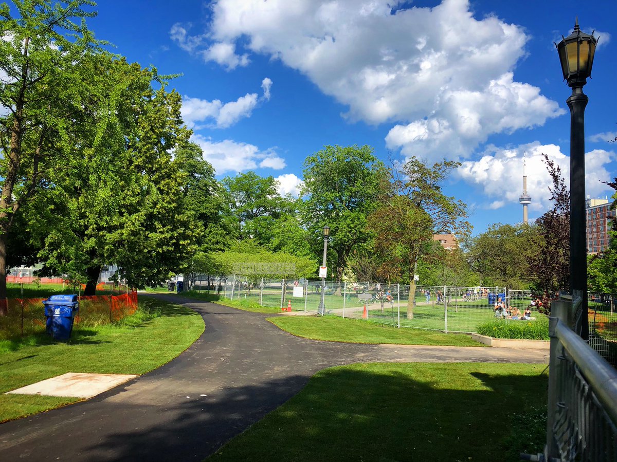 BellwoodsPark's tweet photo. Sunny Saturday in #TrinityBellwoodsPark, but the circle is still out of bounds. 
New paving, new sod &amp; new cement at the ready, but word is the new sod needs 10 days, or so, to take root. Patience park people!
#trinitybellwoods #parkconstruction #westqueenwest #toronto https://t.co/v3bWxsezpf