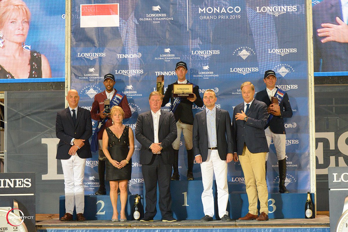 Jumping Monaco tweet media