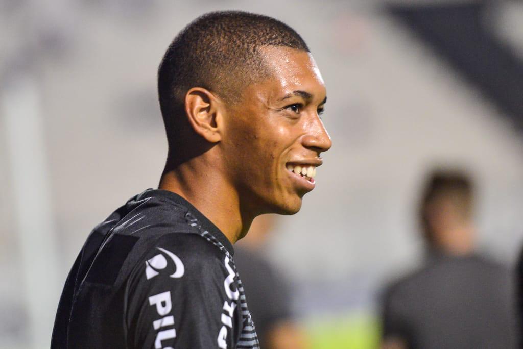 D20_Sports's tweet photo. Neste sábado, Lyncon teve excelente atuação pela Ponte Preta, inclusive marcando o segundo gol na vitória por 2 a 0 sobre o São Carlos no Paulista Sub-20. A D20 parabeniza o atacante!

#D20 #Lyncon #PontePreta #Paulista #Sub20 https://t.co/Izf2fNb7Iu