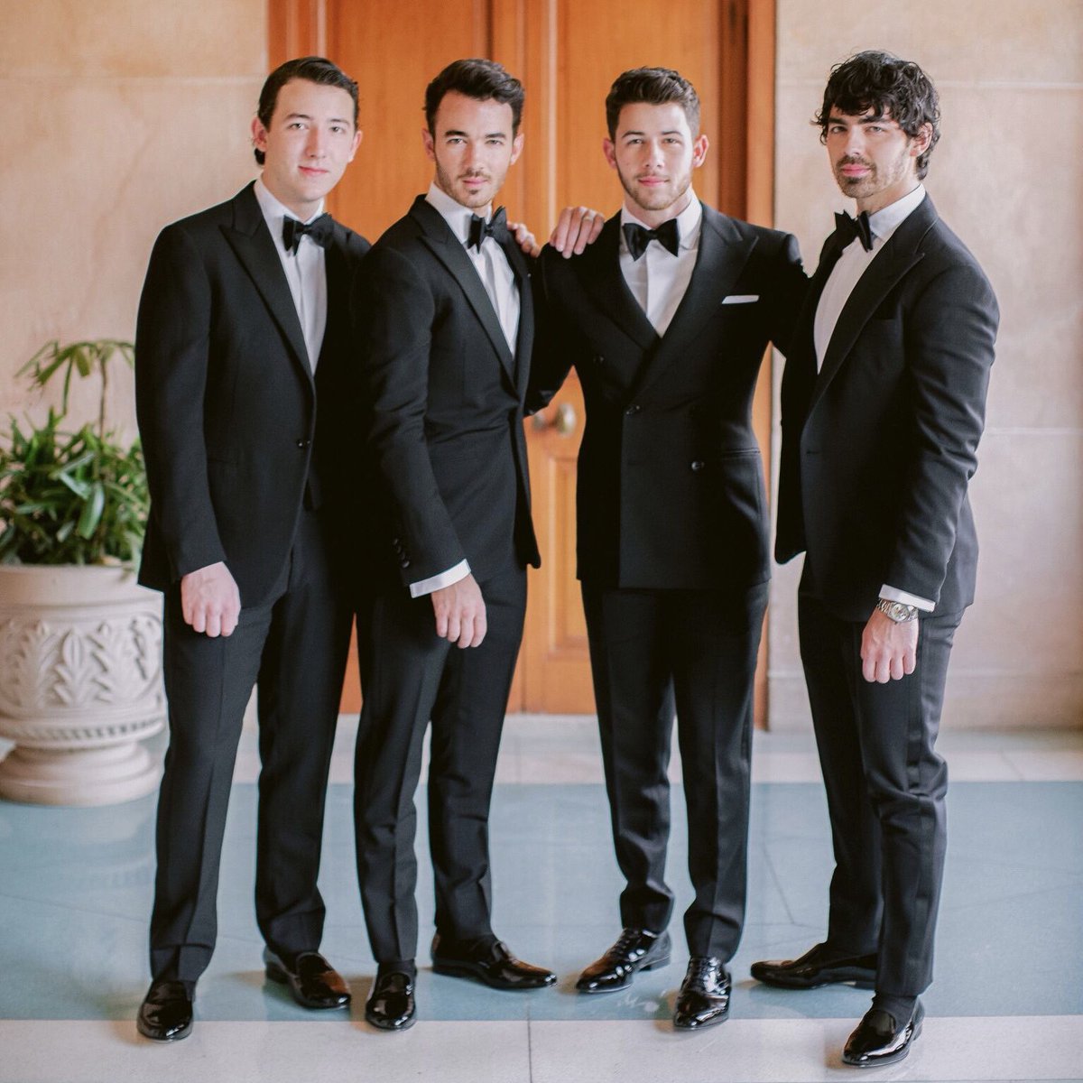 joejnasgirl's tweet image. não acredito que vivi pra isso #JophieWedding