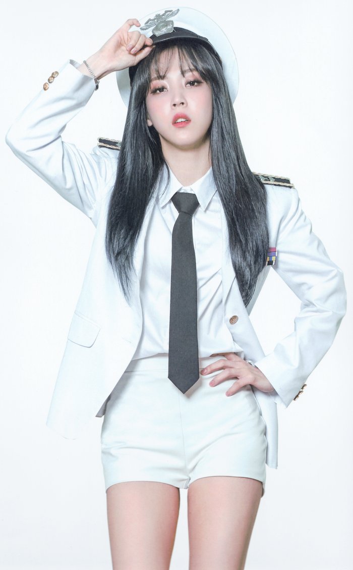 incorrectmmm's tweet photo. “Thank you for flying with MAMAMOO airlines!”

@RBW_MAMAMOO https://t.co/RrKBscqH3m