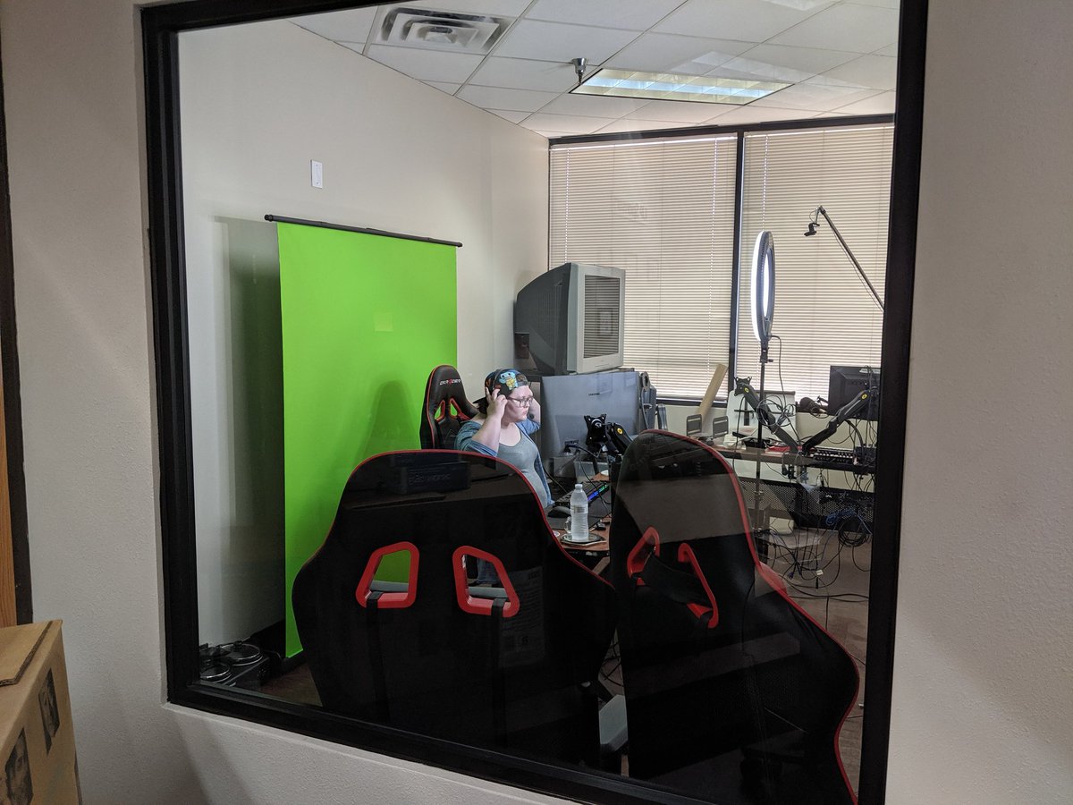 In less than an hour #SizzlingSummer starts! <a href="/katdell/">Kat Dell</a> is getting her stream ready as we speak at our studio <a href="/1UpDFW/">1Up Studios</a>!

Tune into twitch.tv/1UpOnCancer at 6pm Central for awesome streamers and fun!