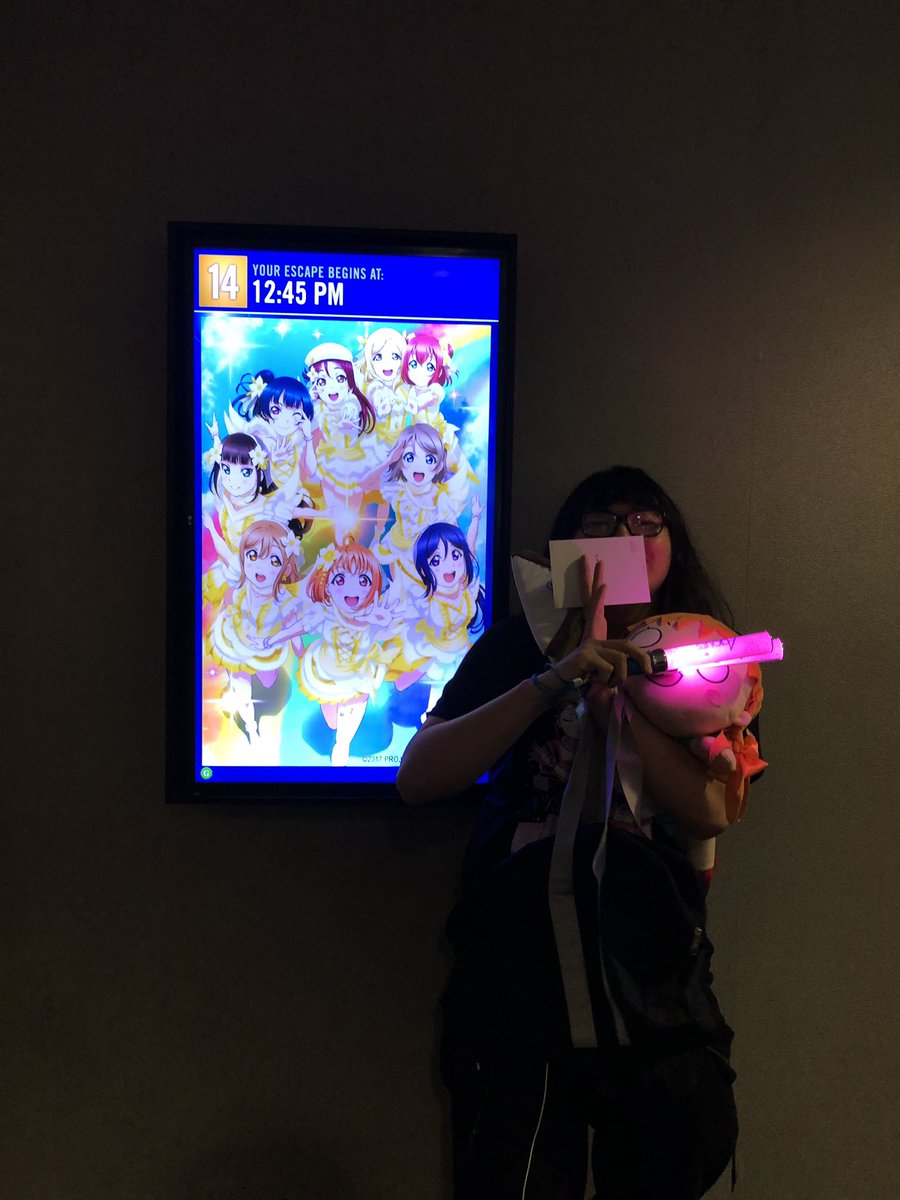 skydragonx8's tweet photo. 5th live was so much fun!!! i enjoyed all of it!!! near the end i tried my best not to tear up but in the end i did, i really do love love live and aqours!!! thank you @AzolandPictures for bringing 5th live over to canada and for giving me another memory i can cherish https://t.co/HLRsuTucPx
