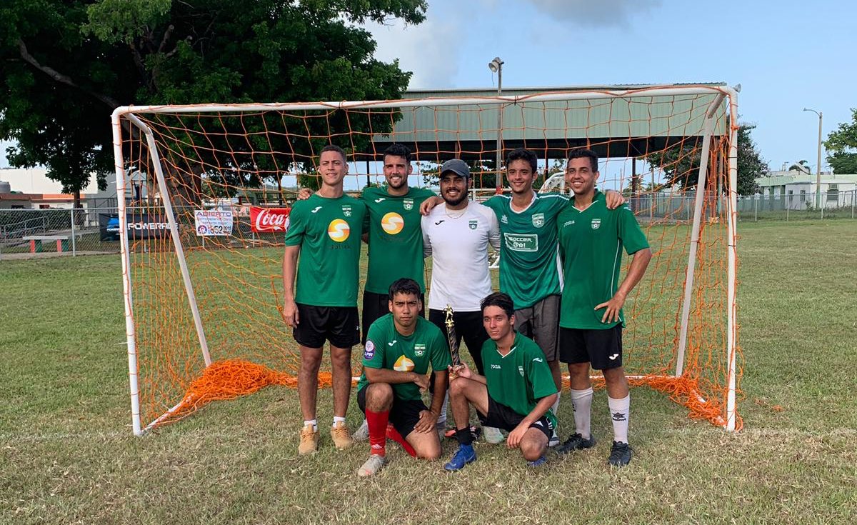ChristianBV11's tweet photo. No hay una mejor forma de irme que haciendo lo que mΓ‘s amo!
Campeones del 5pa5 de Humacao π₯π―β½οΈπ
#MuchaCalidacci #SomosGansos https://t.co/Pk1HKuJn3r