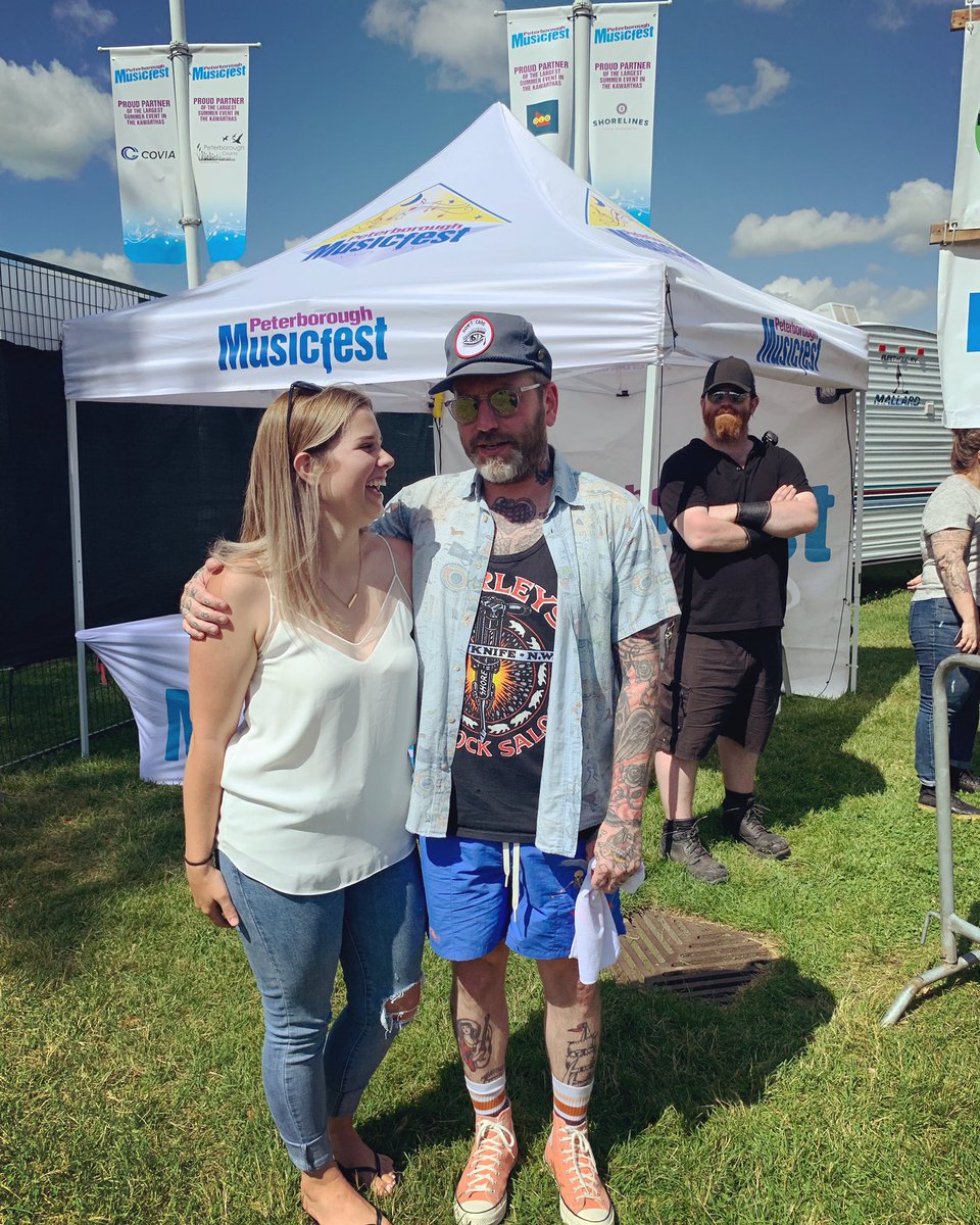 cmcauliffe34's tweet photo. We show up early to get good seats for @cityandcolour , and we were treated with his sound check and a short but sweet meet up... how cool is this guy though. @PtboMusicfest #cityandcolour #dallasgreen #musicfest https://t.co/hKmSUSyVUI