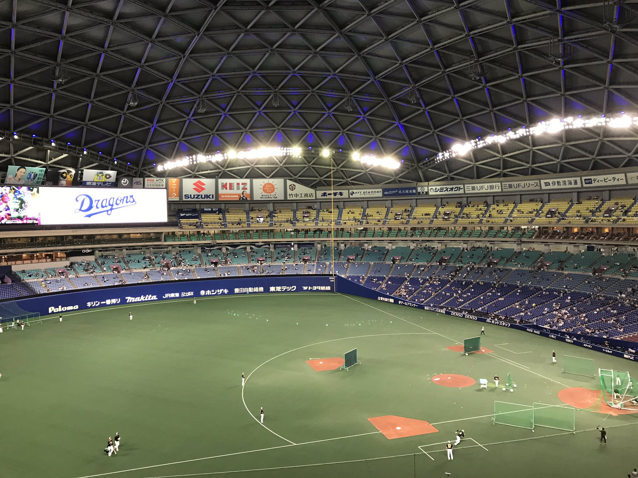 石岡真衣 雨なのでインスタfollowして下さい T Co Djbf7ndhyo T Co Qteamokhac Twitter