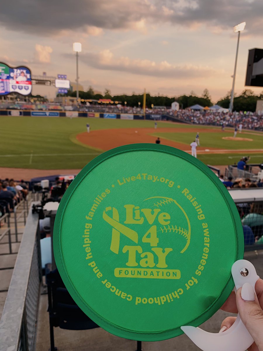 Live_4_Tay's tweet photo. Thanks to the @nashvillesounds and the @soundscommunity for having us out tonight as their Charity of the Game and helping raise awareness for Childhood Cancer #Live4Tay https://t.co/Sa7dX9l7Kw