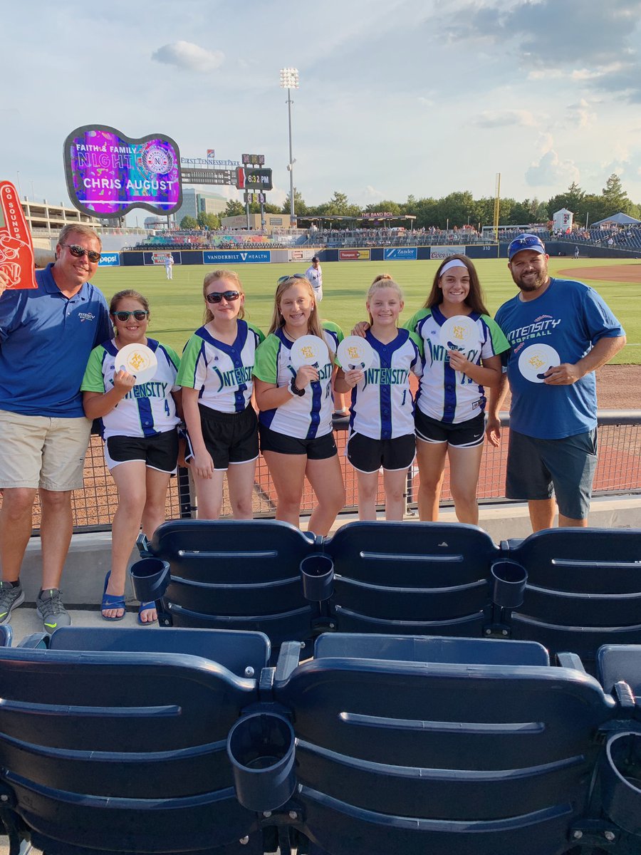 Live_4_Tay's tweet photo. Thanks to the @nashvillesounds and the @soundscommunity for having us out tonight as their Charity of the Game and helping raise awareness for Childhood Cancer #Live4Tay https://t.co/Sa7dX9l7Kw
