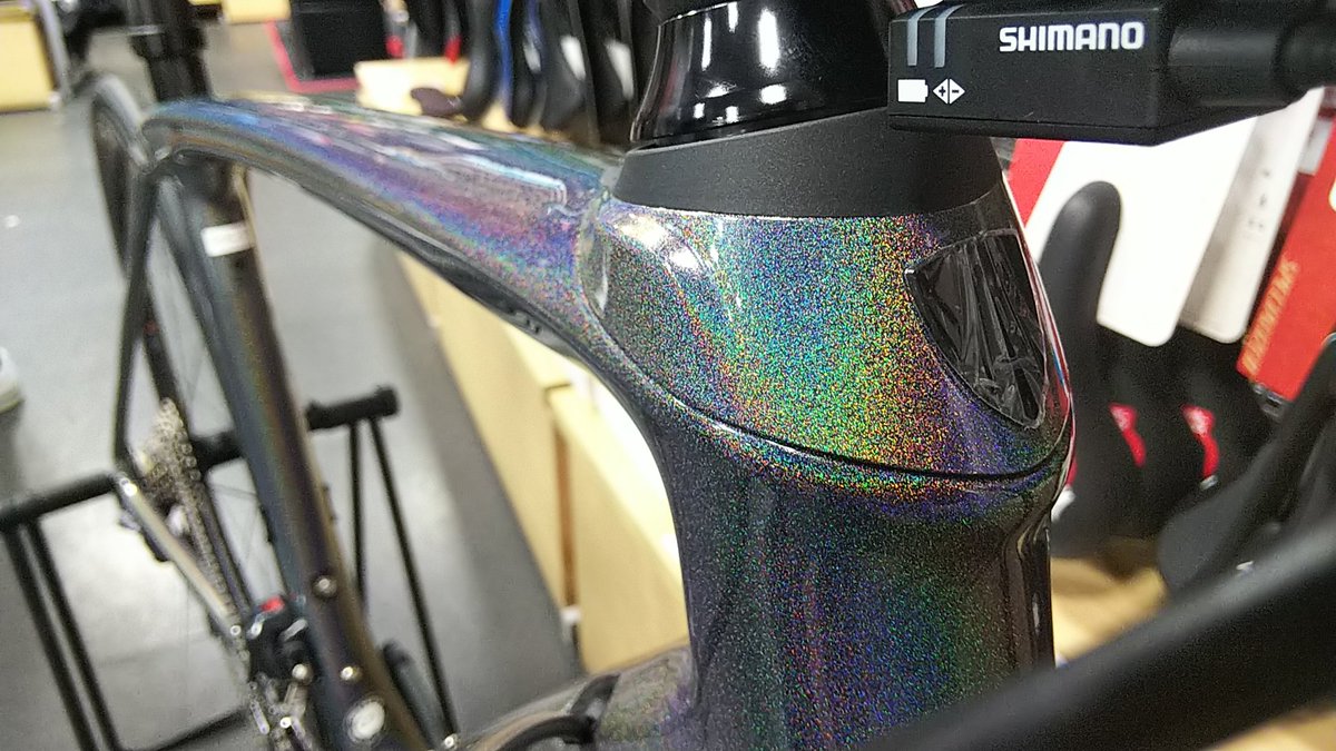 Funabaizer's tweet photo. かっちったwww

Domane SLR7 Disc (Prismatic Pearl) https://t.co/RKZUG8KcU0